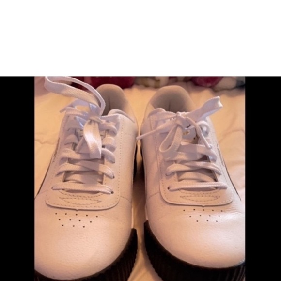 Puma shoes - Picture 4 of 5